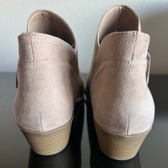 Arizona Jean Co. Coachella Booties - Stone - Size 11 - Picture 3 of 7
